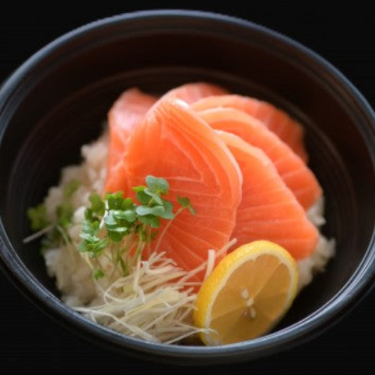 Donburi / Rice Bowl - Thick-cut Salmon Don