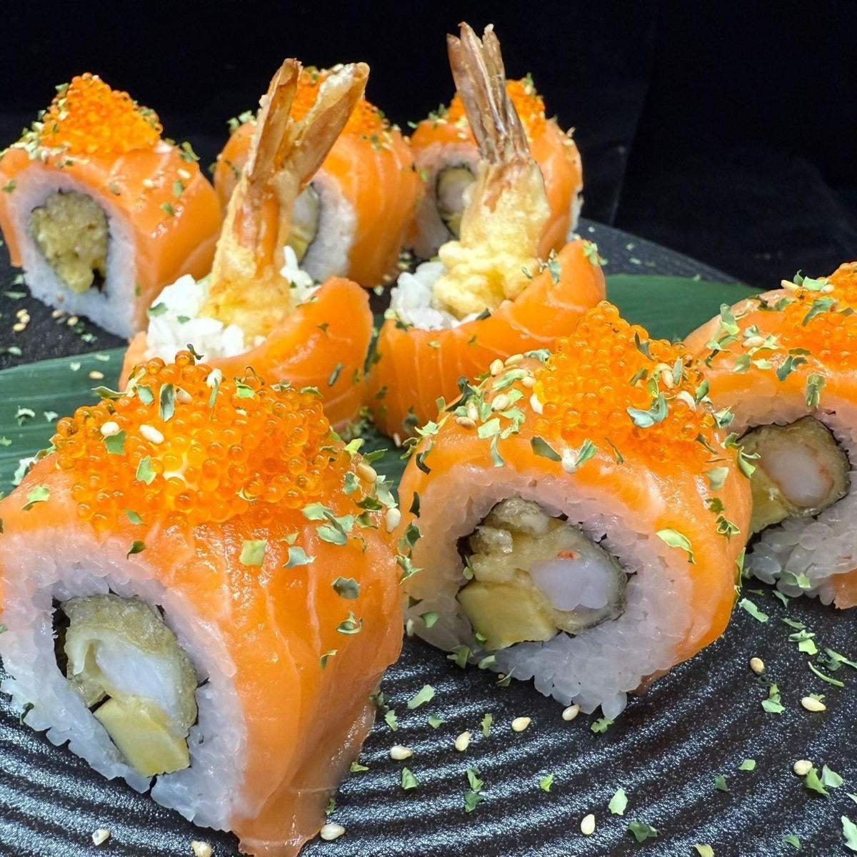 Ura Maki - Deep Fried Prawn and Salmon Roll